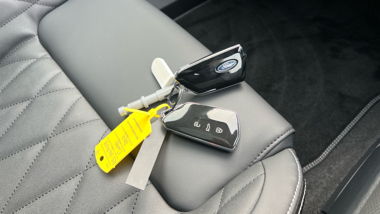 Ford Capri 210kW Premium 77kWh 5dr Auto Electric Estate